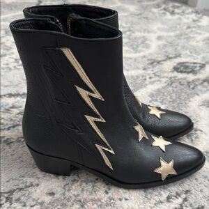 Modern Vice Golden Bolt Boots in Black
